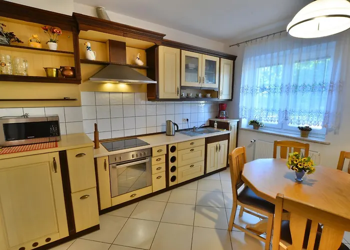 37 * Rusinowo (Slawno)